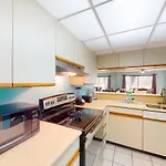 Edgewater Golf Villa #1811